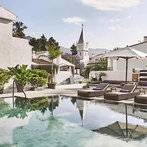 https://nobu-hotel-marbella-adults-only.1costadelsol.com