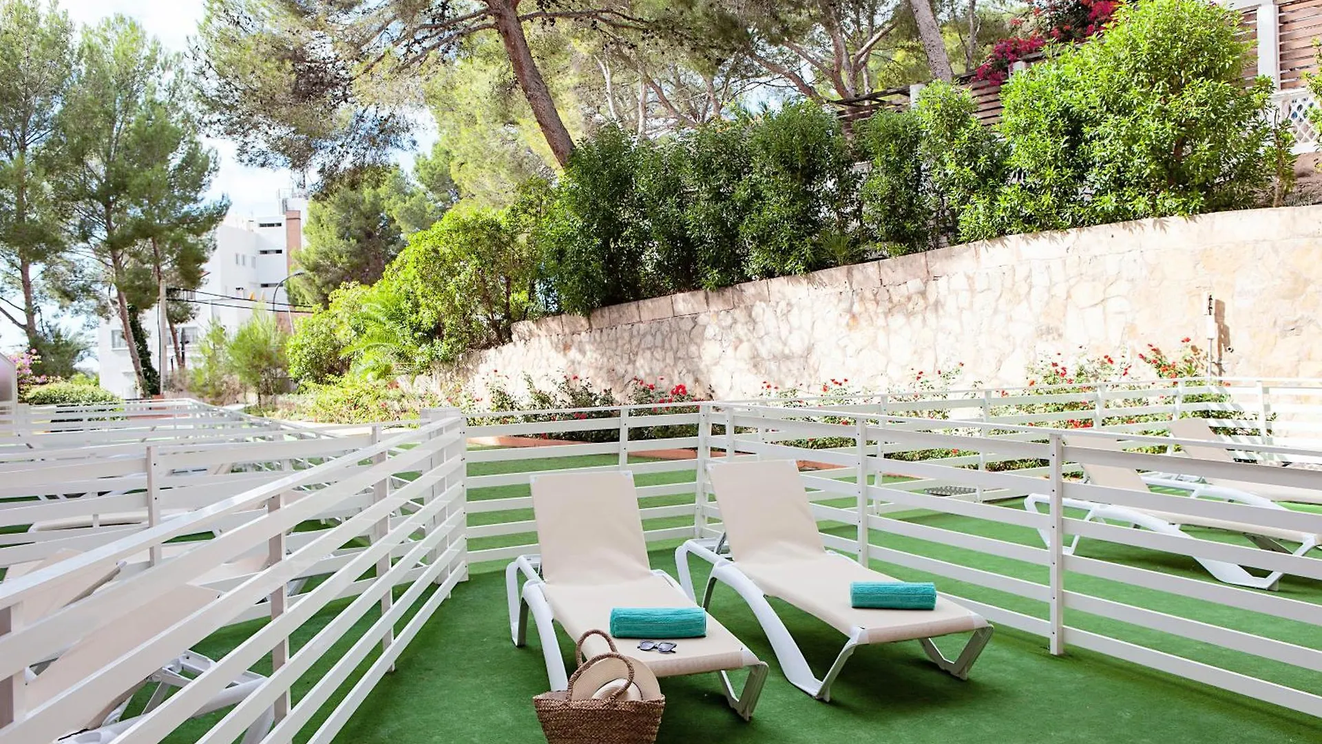 Ona Palmira Paradise Paguera Spain